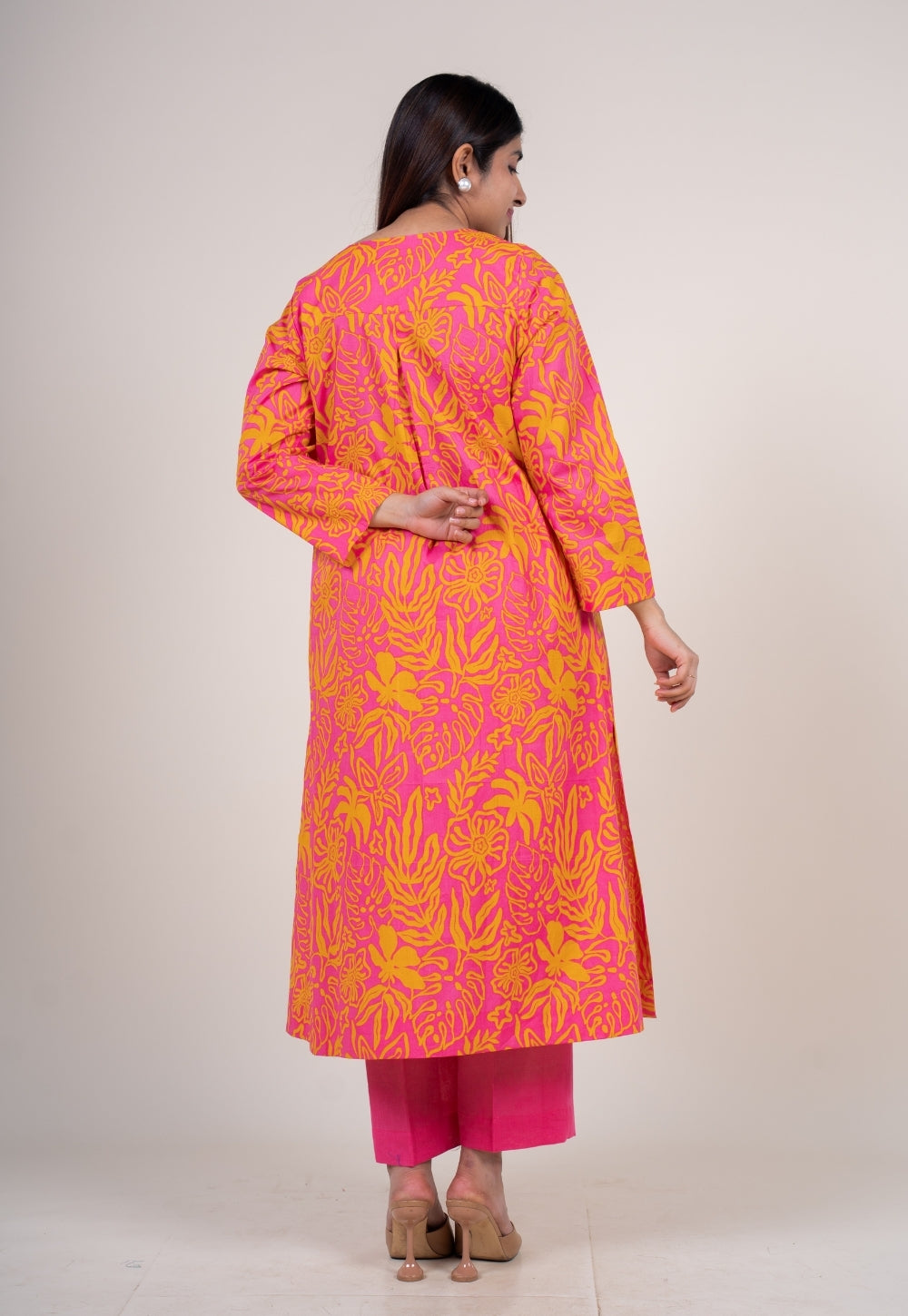 Raila Sunset Pink Printed Cotton Straight Kurta