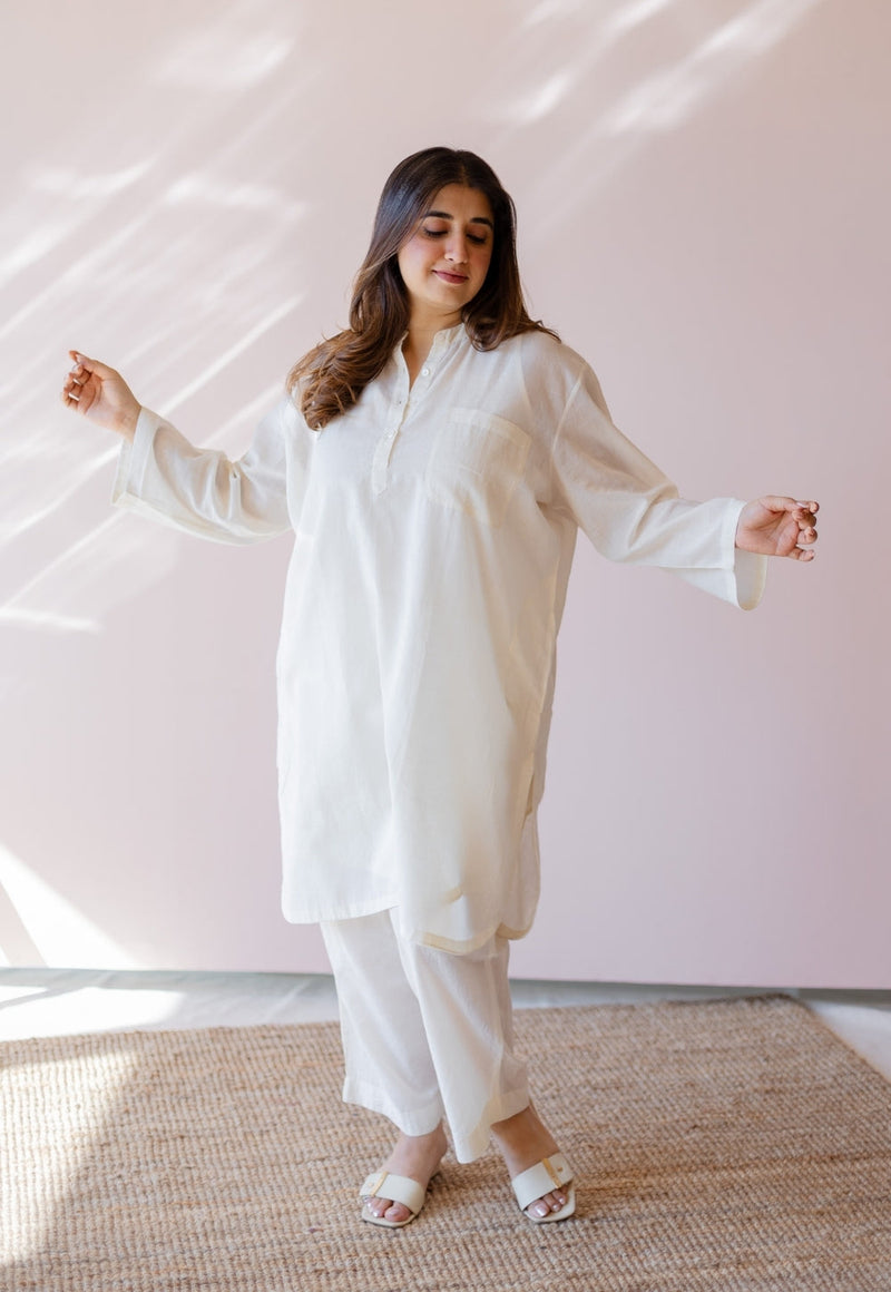 Hina Off White Solid Handloom Cotton Anti-Fit Kurta