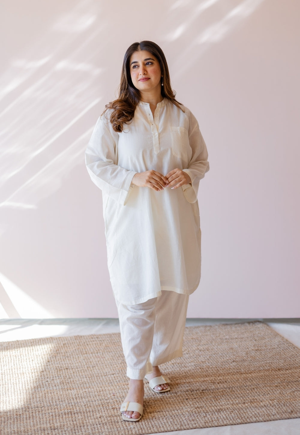 Hina Off White Solid Handloom Cotton Anti-Fit Kurta
