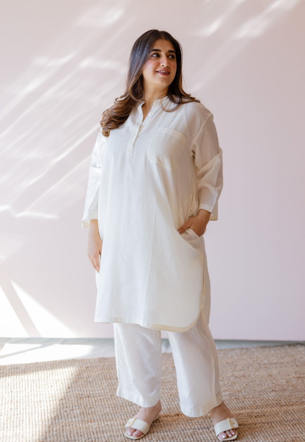 Hina Off White Solid Handloom Cotton Anti-Fit Kurta