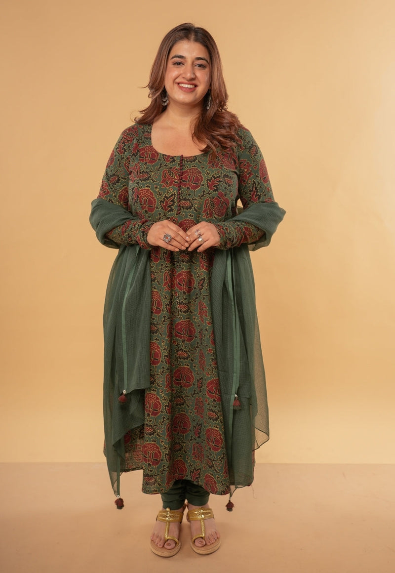 Akrita Green Dabu Slub Cotton Kali Kurta