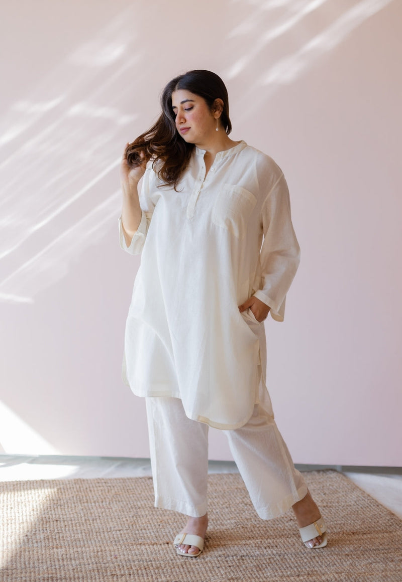 Hina Off White Solid Handloom Cotton Anti-Fit Kurta