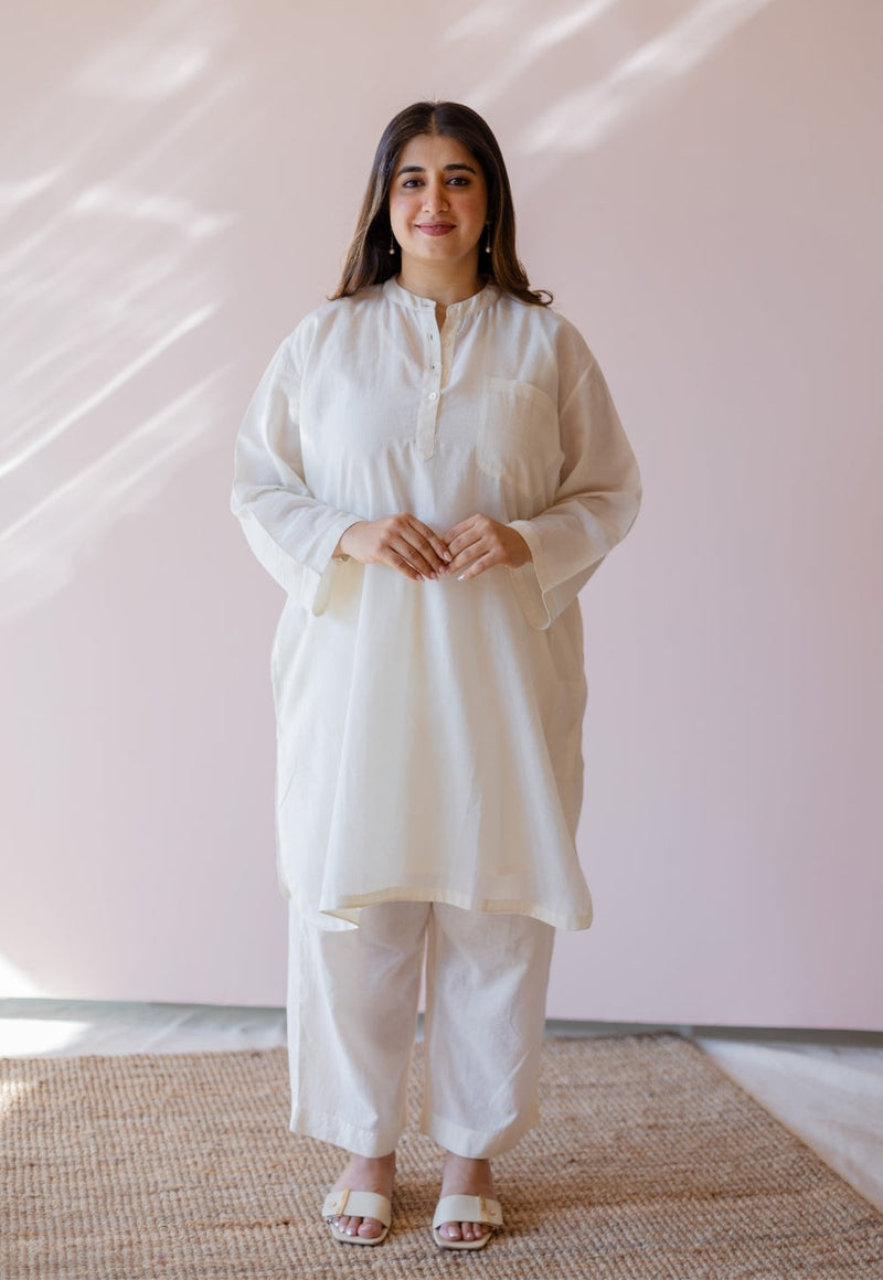 Hina Off White Solid Handloom Cotton Anti-Fit Kurta