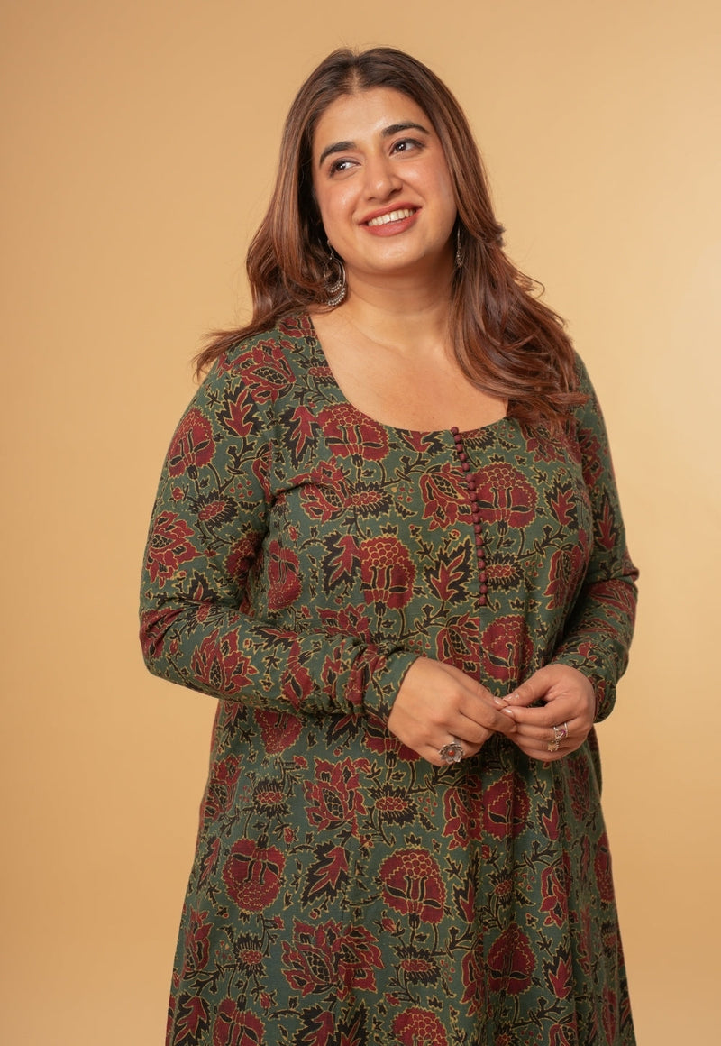 Akrita Green Dabu Slub Cotton Kali Kurta