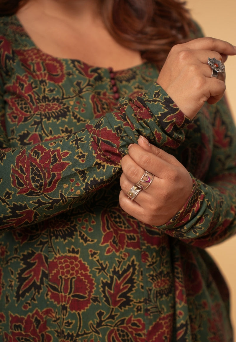 Akrita Green Dabu Slub Cotton Kali Kurta