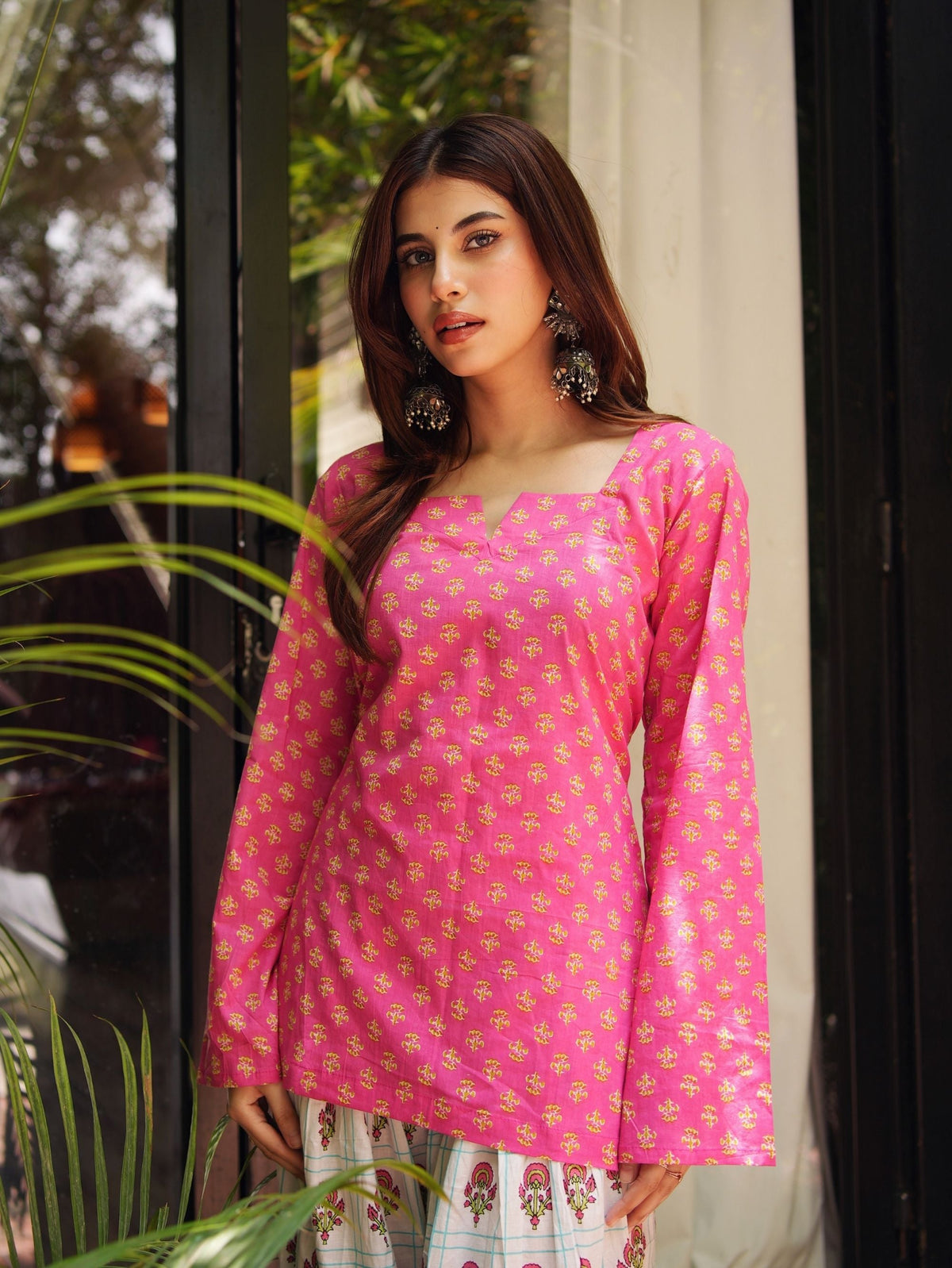Vanya Pink Cotton Farshi Set for Women - Oversized Short Kurta with Farshi Salwar