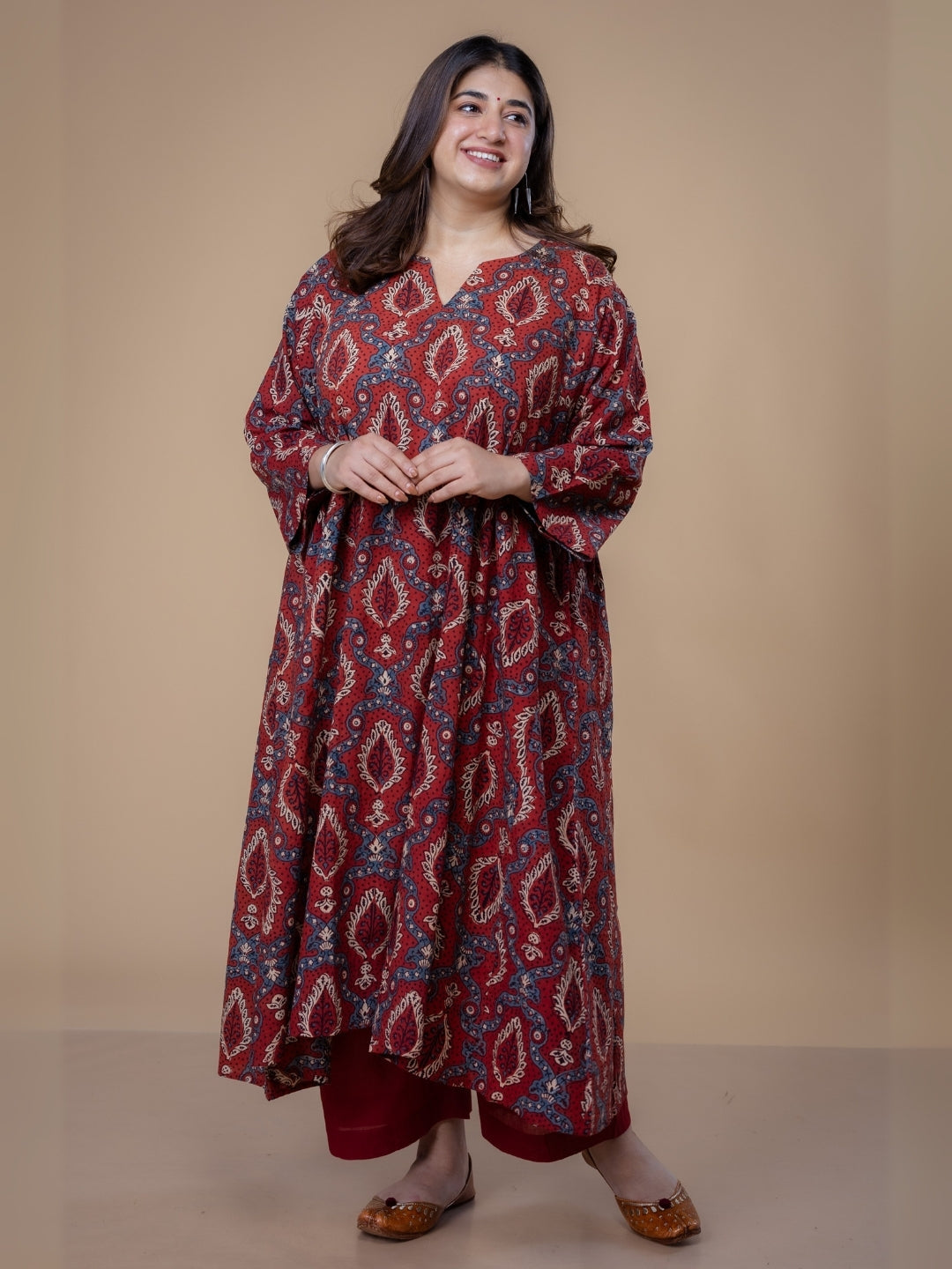 Aashi Red Ajrakh Cotton Jhabbha Kali Kurta