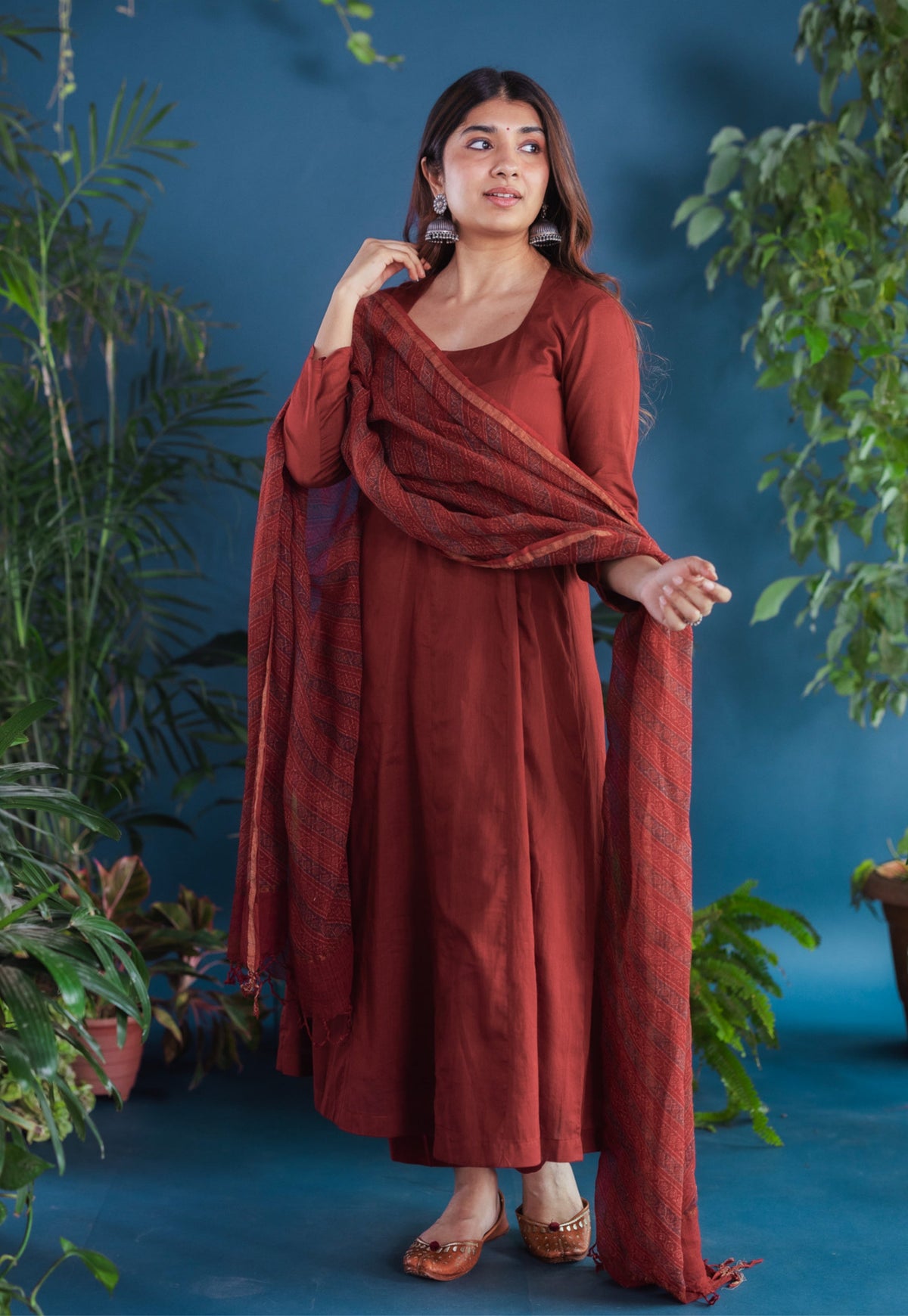 Rajvi Red Solid Mul Kali Kurta