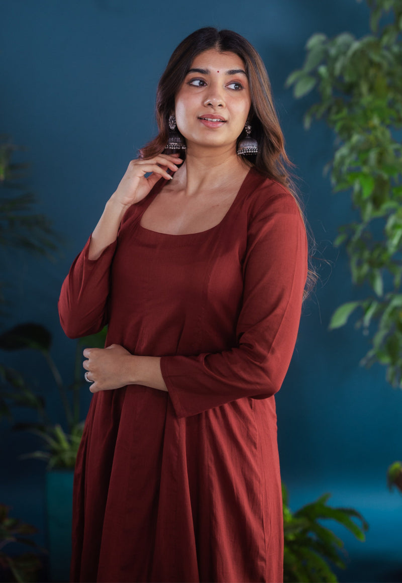 Rajvi Red Solid Mul Kali Kurta