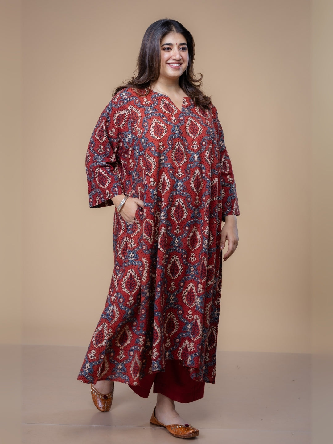 Aashi Red Ajrakh Cotton Jhabbha Kali Kurta