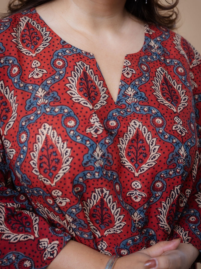 Aashi Red Ajrakh Cotton Jhabbha Kali Kurta