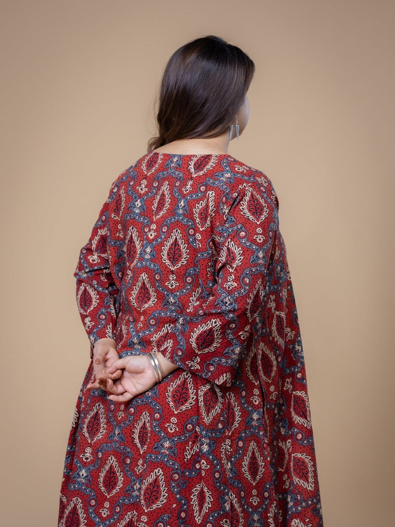 Aashi Red Ajrakh Cotton Jhabbha Kali Kurta