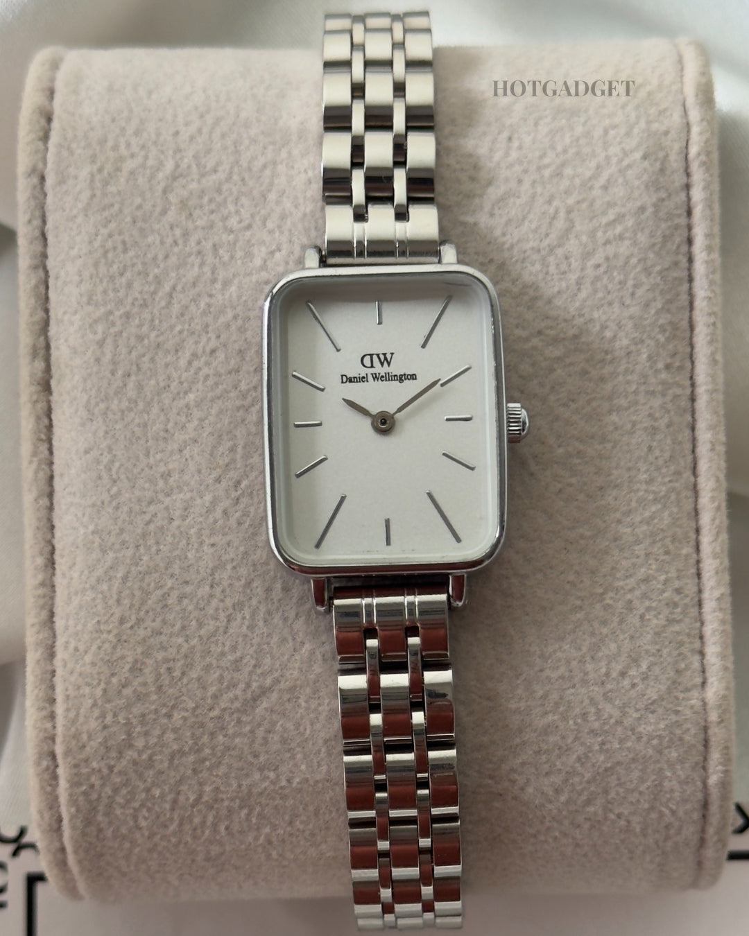 DW Quadro (Analog Watch)