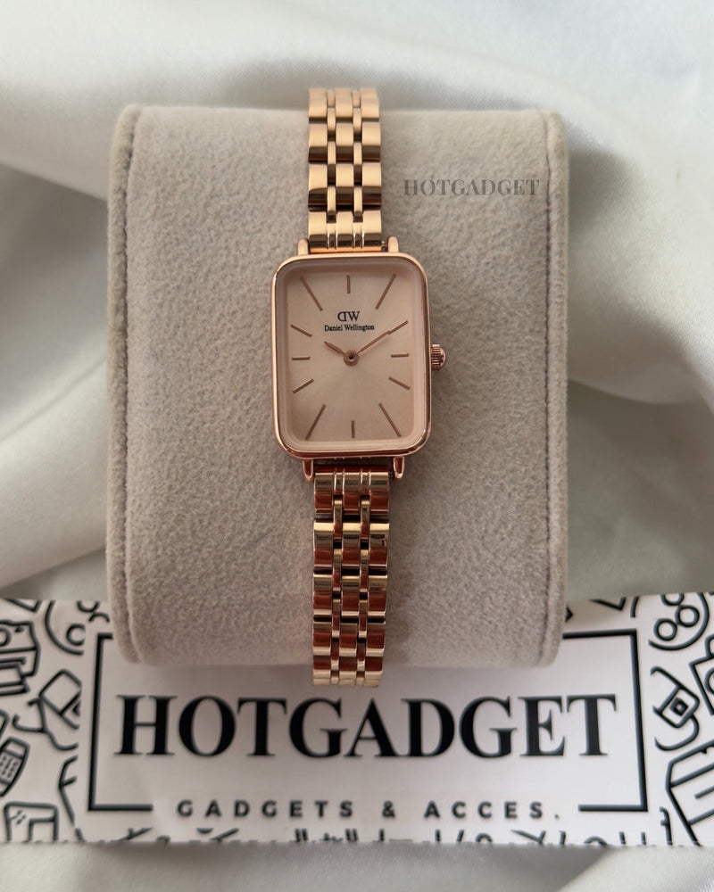 DW Quadro (Analog Watch)