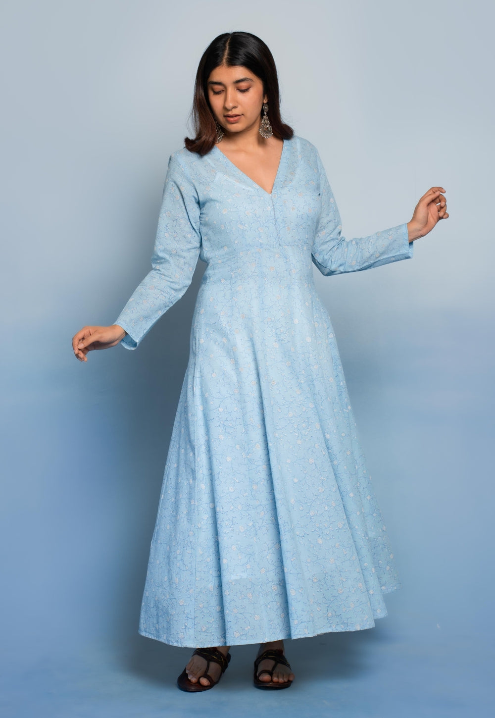 Amaya Blue Dabu Mul Cotton Kali Kurta