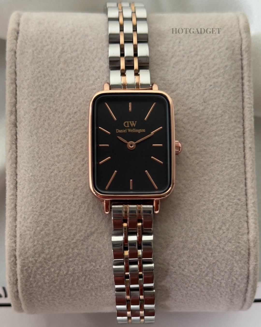 DW Quadro (Analog Watch)