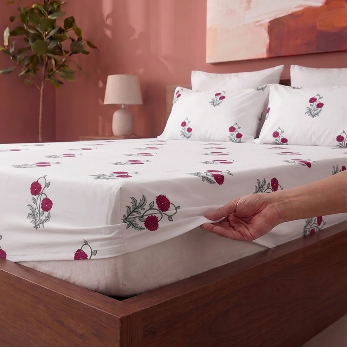 Imprimer Vignette - Floral Printed Fitted Bedsheet (Red)