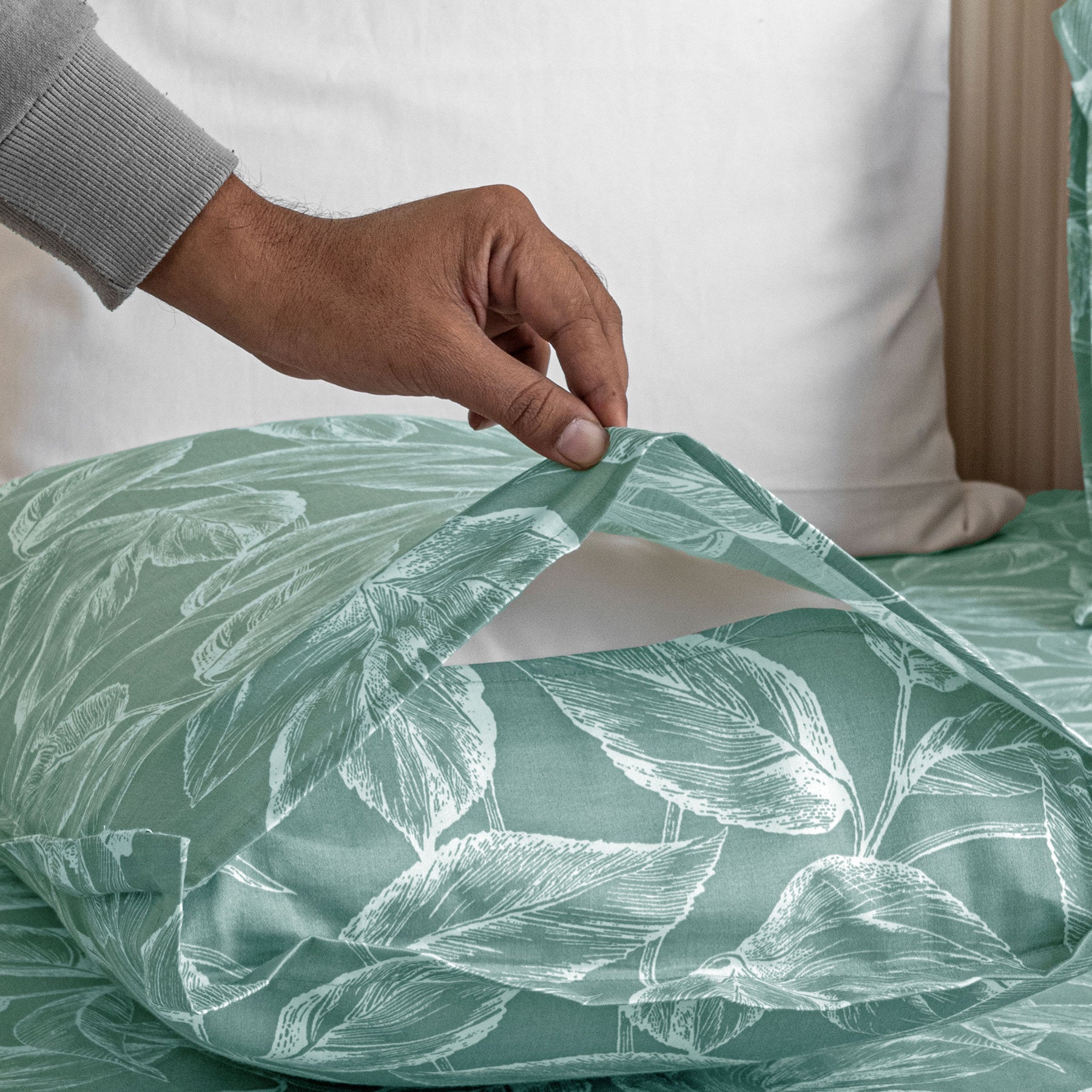 Imprimer Lilac - Leaf Printed Pillow Cover (Aqua Blue)-3