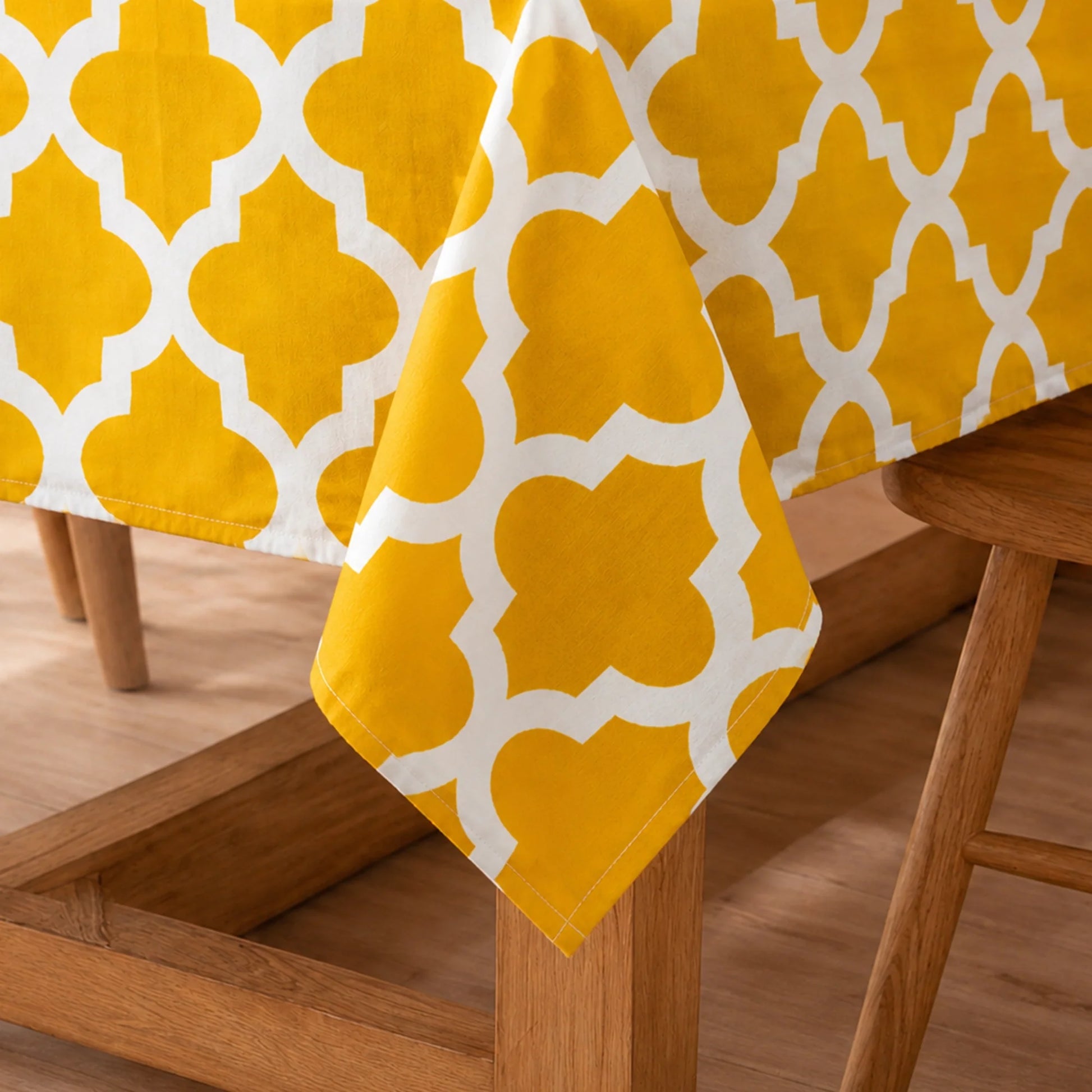 Imprimer Quatrefoil - Printed Dining Table Cover (Yellow)-2