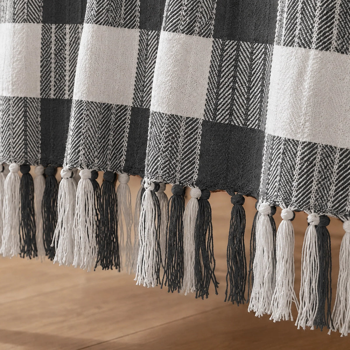 Breton Grey Harlequin - Plaid Woven Throw