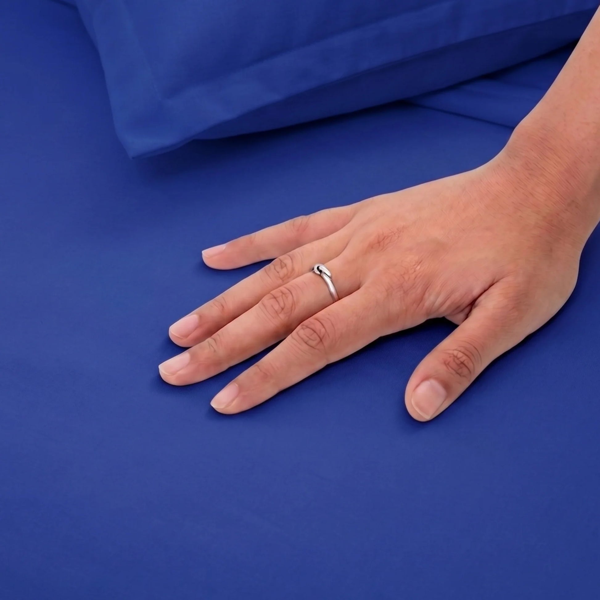 Fort Mellow - Solid Duvet Cover (Navy Blue)-2