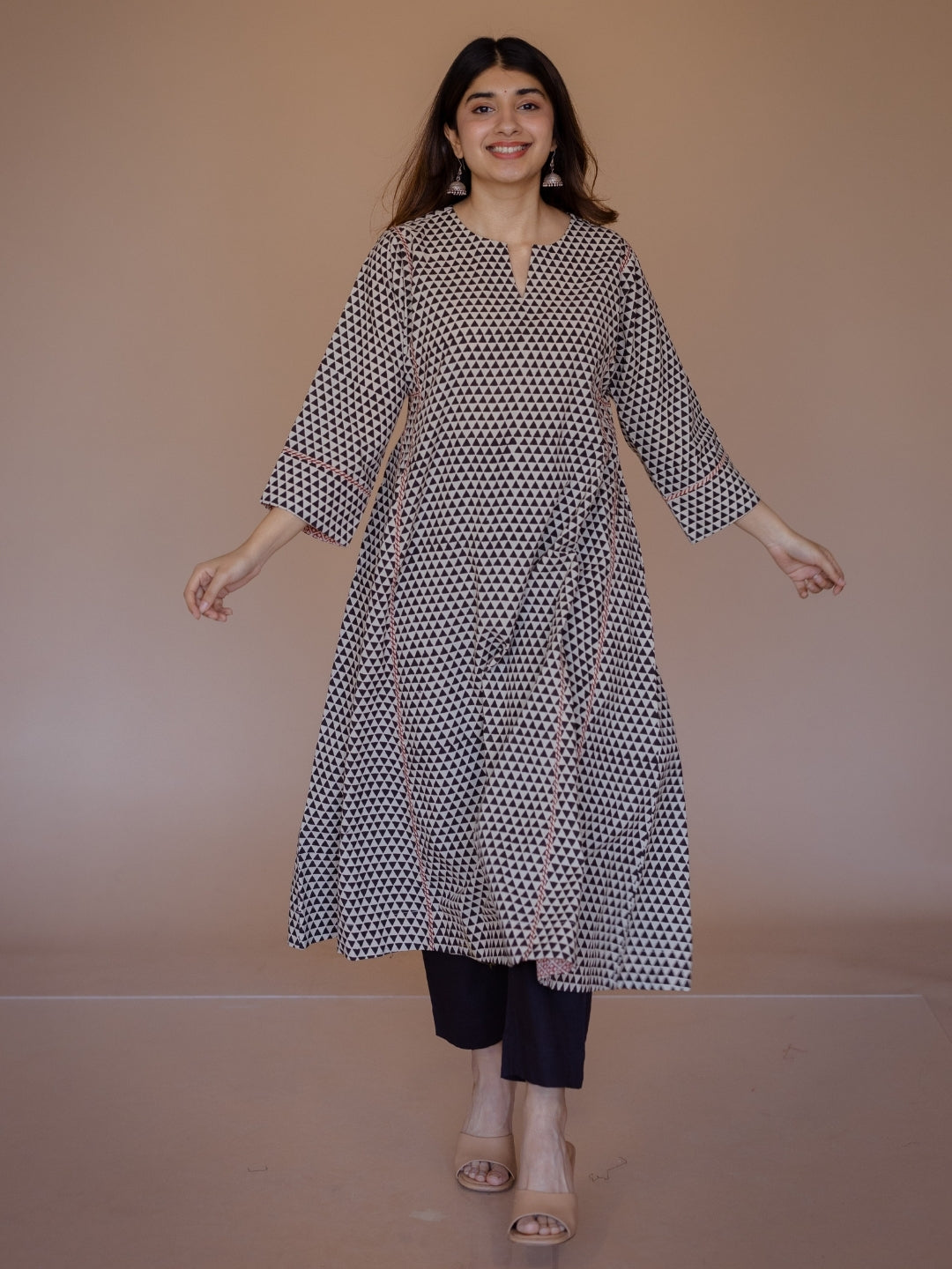 Nyra Off White Bagru Cotton Jhabbha Kali Kurta with Embroidery