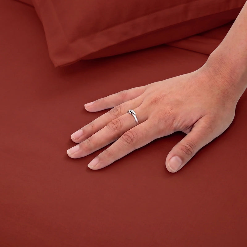 Fort Mellow - Solid Duvet Cover (Maroon)-2
