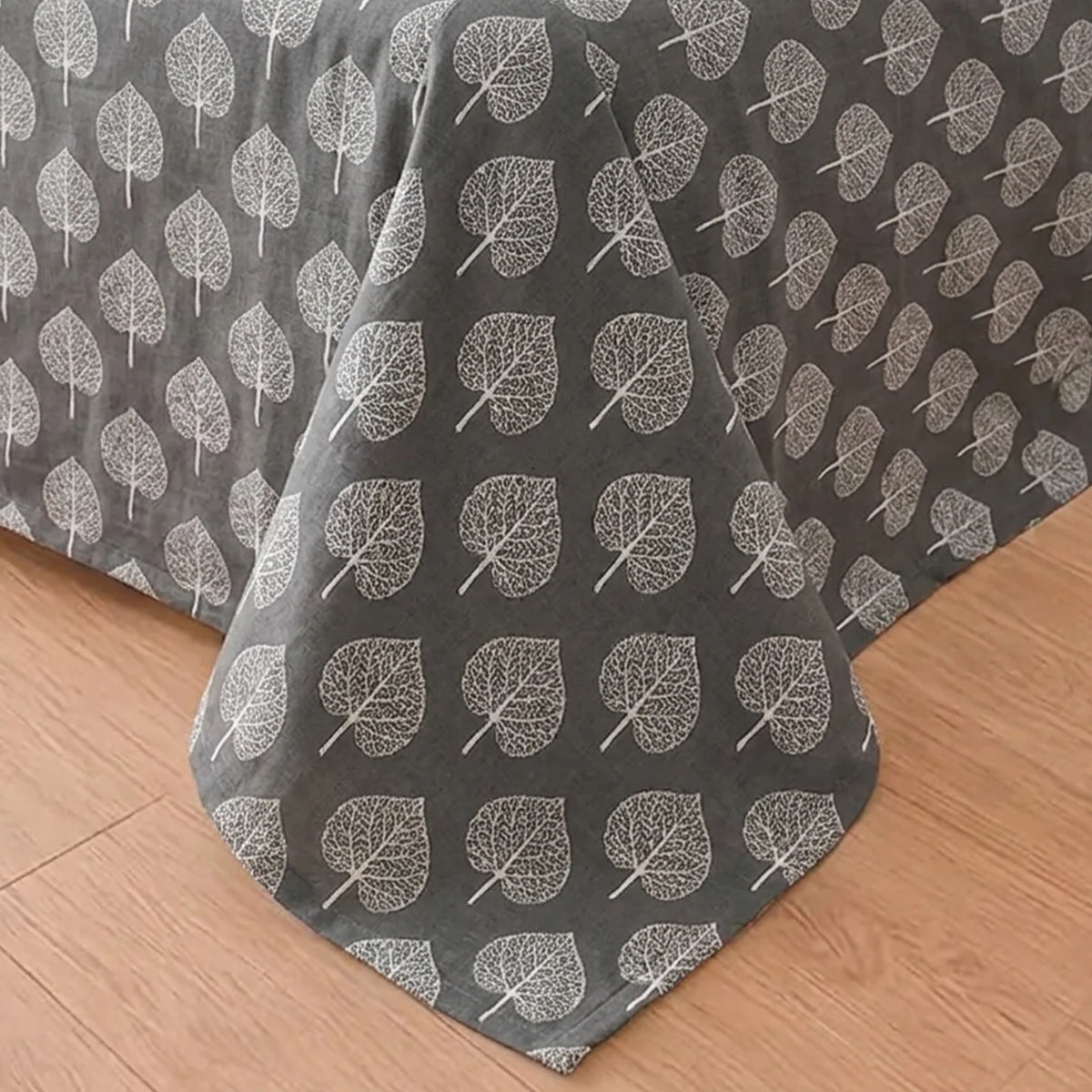 Imprimer Bloom - Leaflet Printed Dohar (Dark Grey & White)