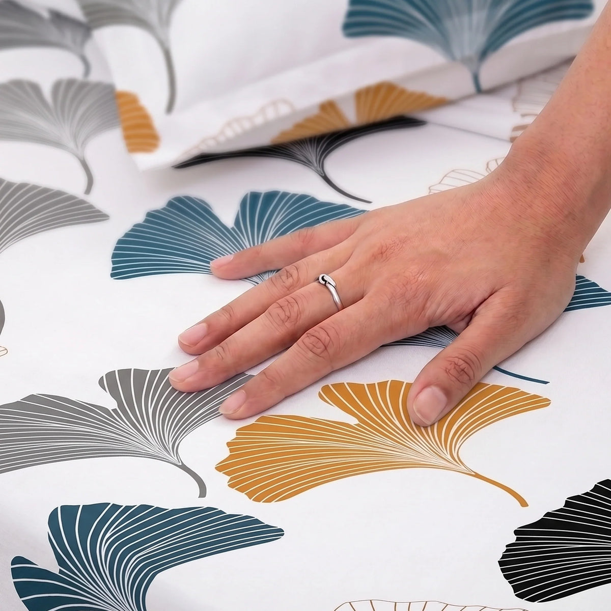 Imprimer Ginkyo - Printed Duvet Cover (Mustard & Grey)