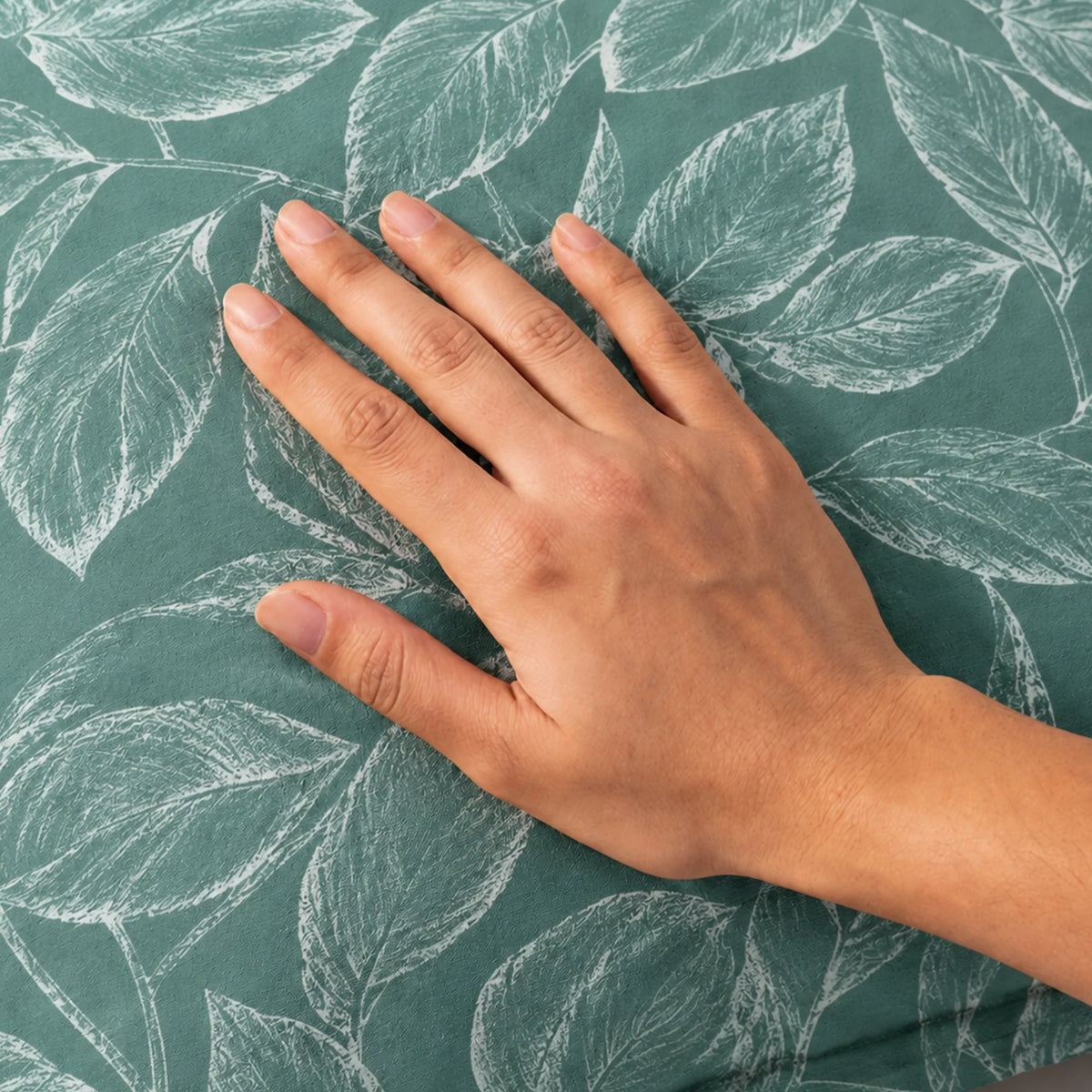 Imprimer Lilac - Leaf Printed Pillow Cover (Aqua Blue)