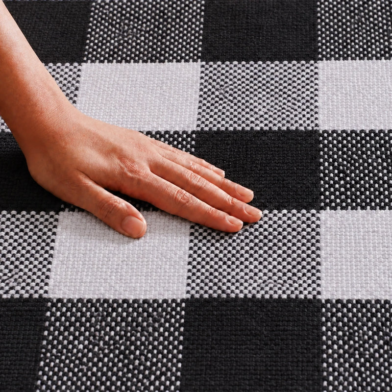 Breton Shadowplay - Plaid Cotton Rug (Black & White)-2