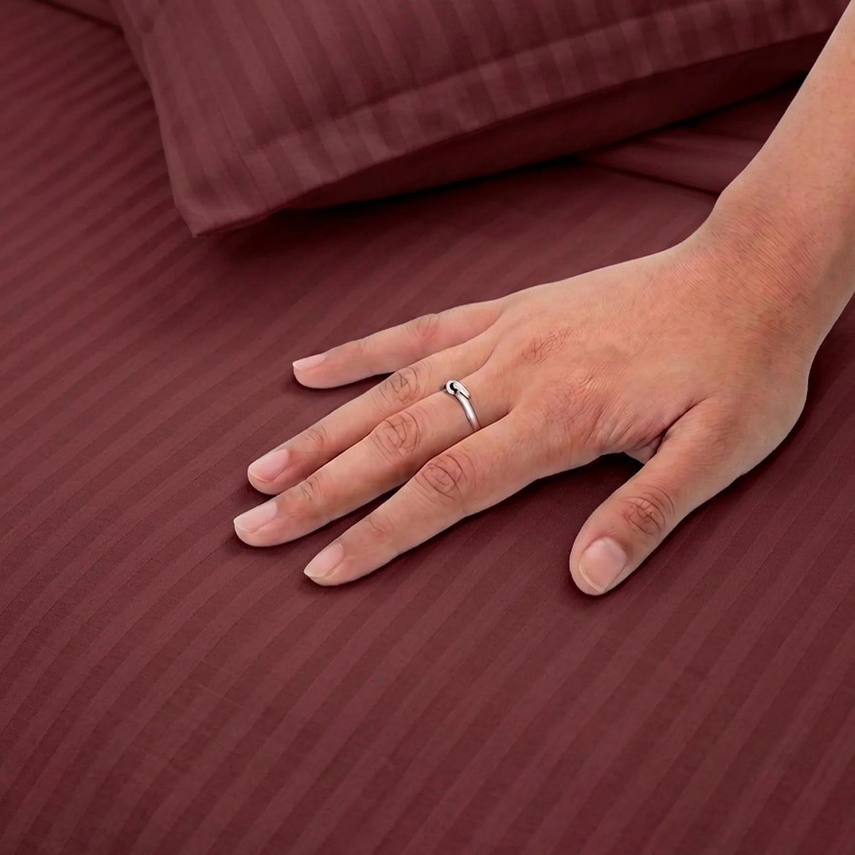 Breton Mellow - Satin Stripe Duvet Cover (Maroon)