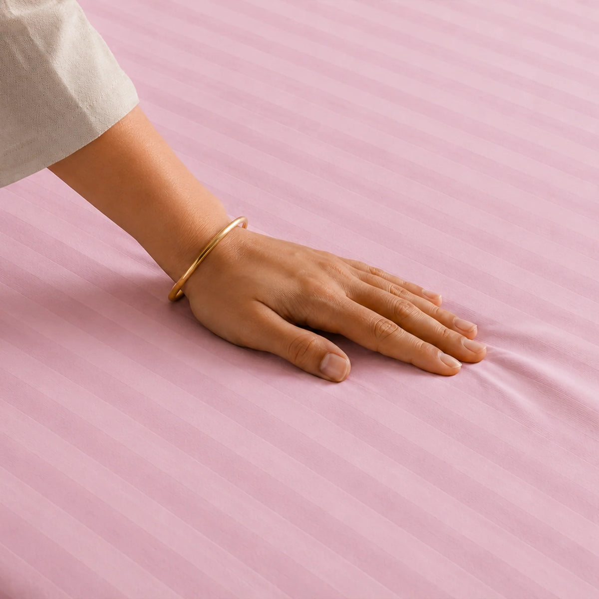 Breton Nap - Satin Stripes Bedsheet (Baby Pink)