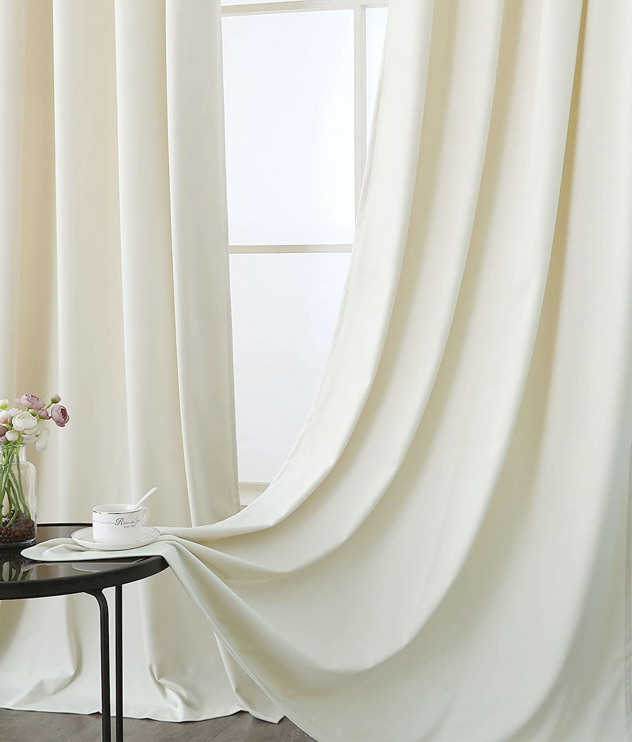 Fort Royal - Rod Pocket Velvet Curtain (White)-3