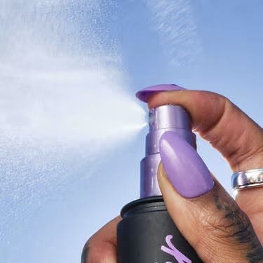 URBAN DECAY ALL NIGHTER NATURAL FINISH WATERPROOF SETTING SPRAY (OLD FORMULA)