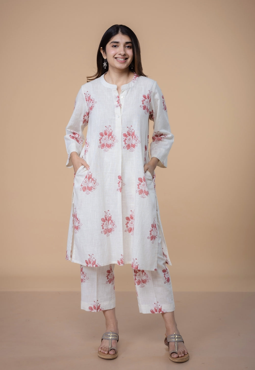 Harshi White Dabu Slub Cotton Straight Co-Ord Set