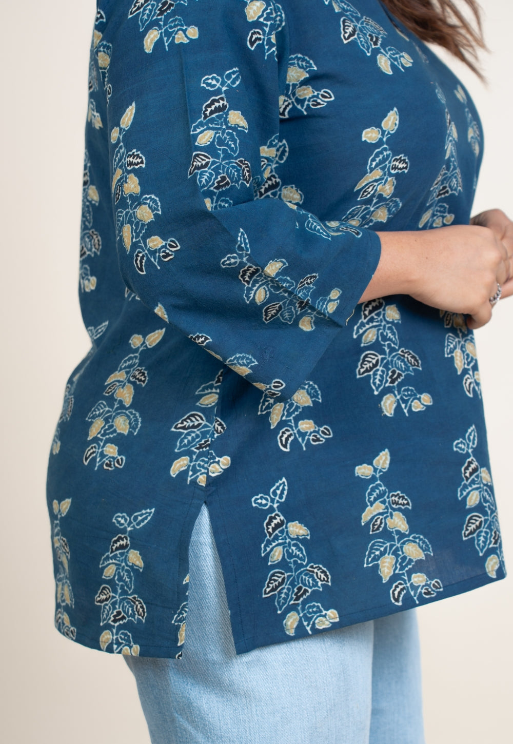 Anvi Blue Ajrakh Cotton Straight Short Top