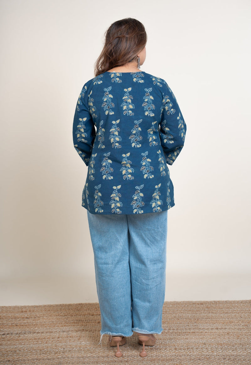 Anvi Blue Ajrakh Cotton Straight Short Top