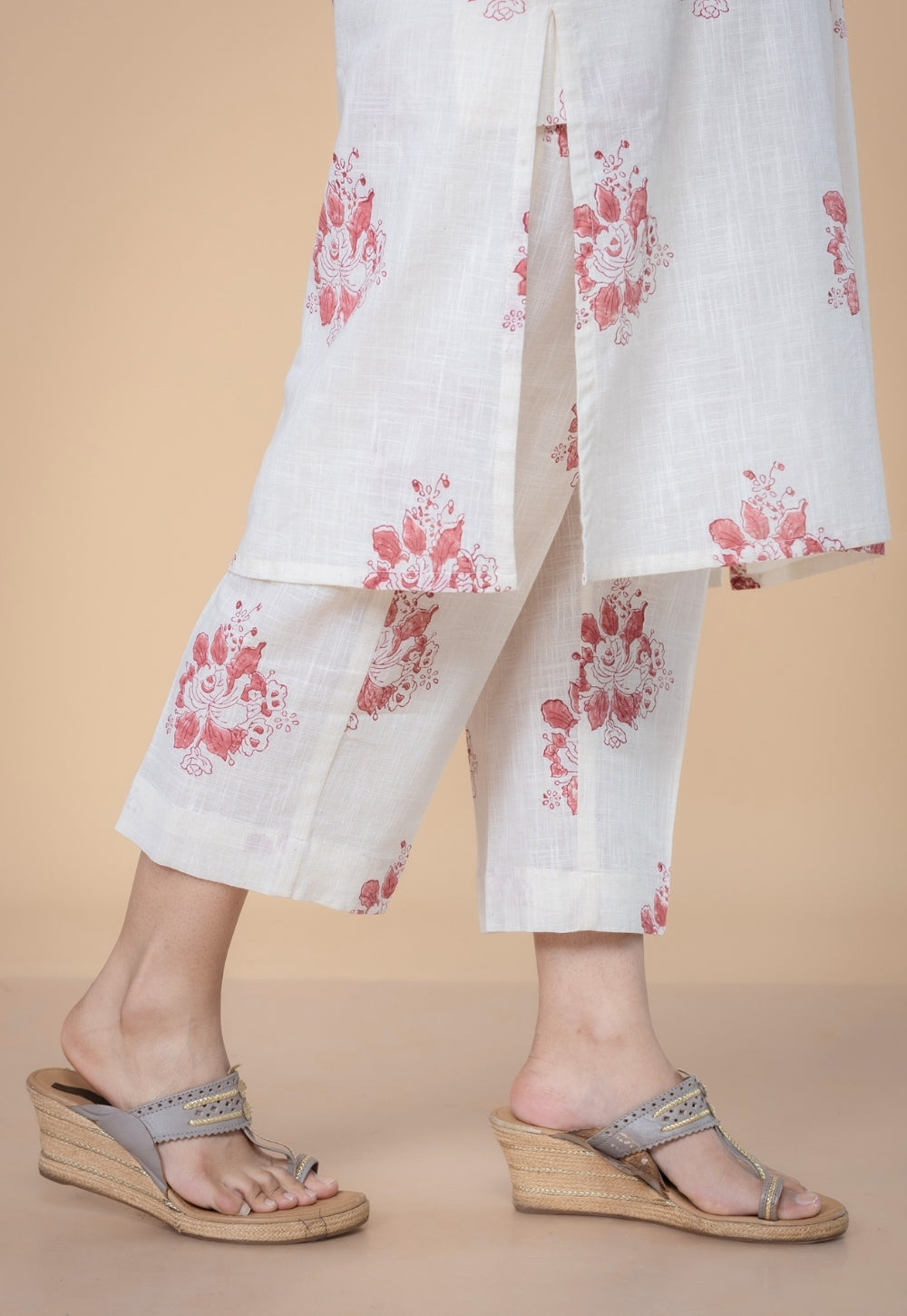 Harshi White Dabu Slub Cotton Straight Co-Ord Set