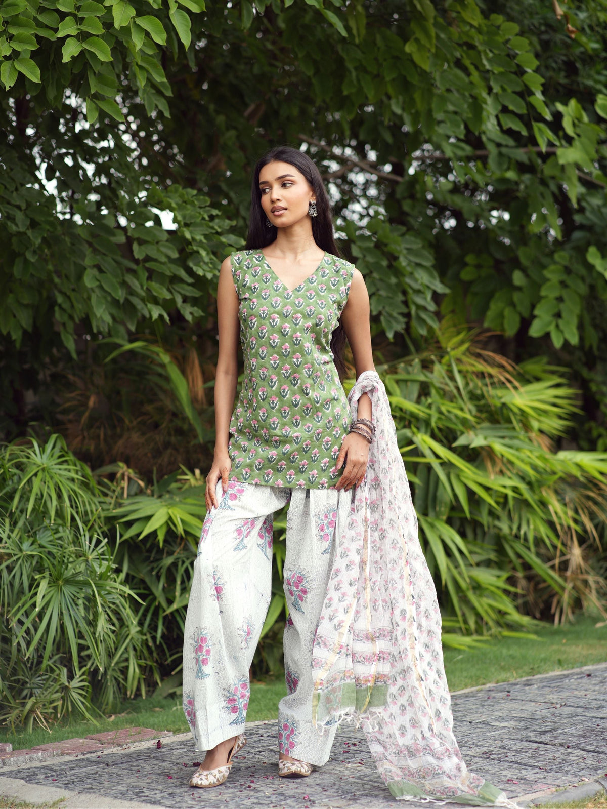 Bani Handblock Cotton Farshi Set