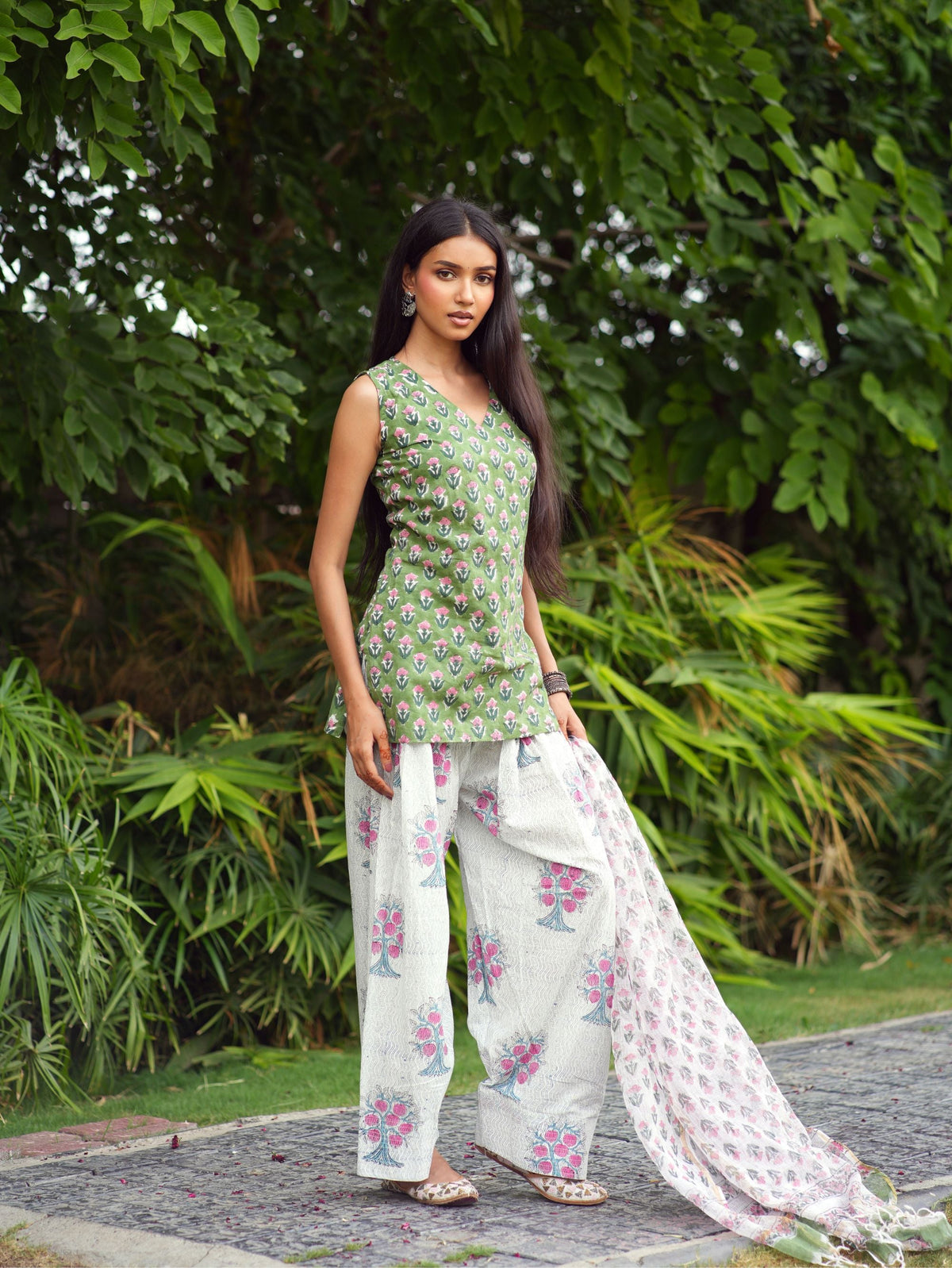 Bani Handblock Cotton Farshi Set