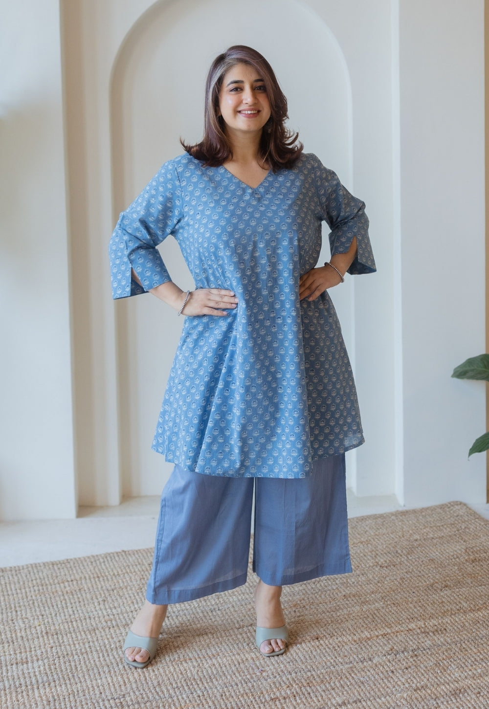 Ishvi Blue Solid Slub Cotton Straight Pant