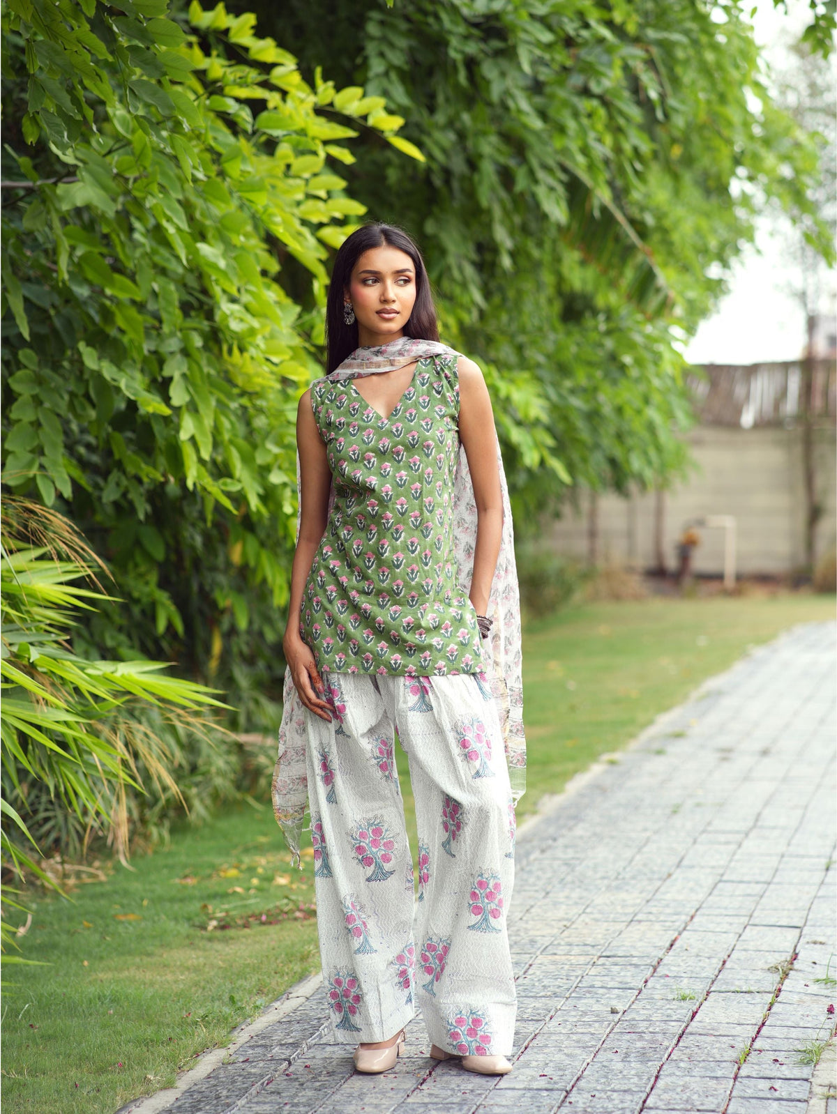 Bani Handblock Cotton Farshi Set