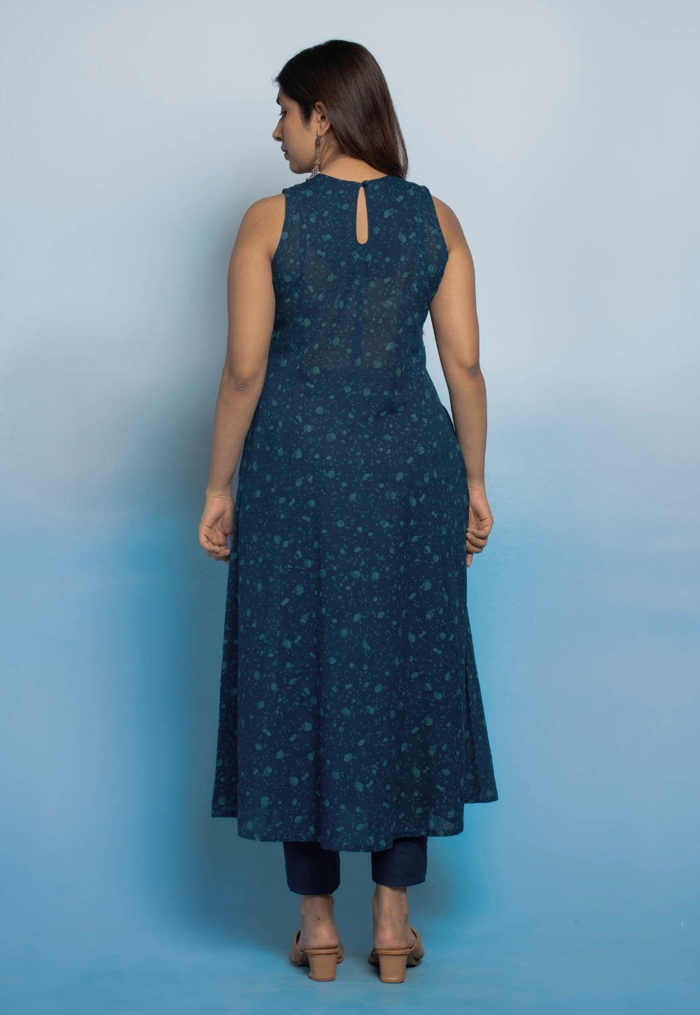 Tia Blue Dabu Mul Cotton Kali Kurta