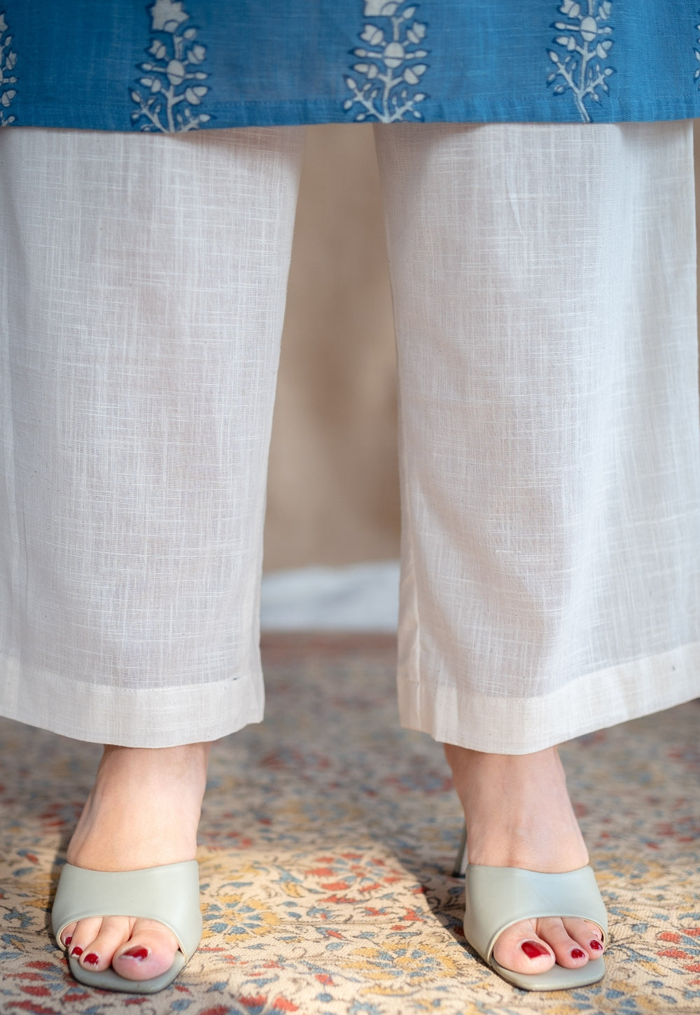 Yashi Slub Cotton Straight Pant