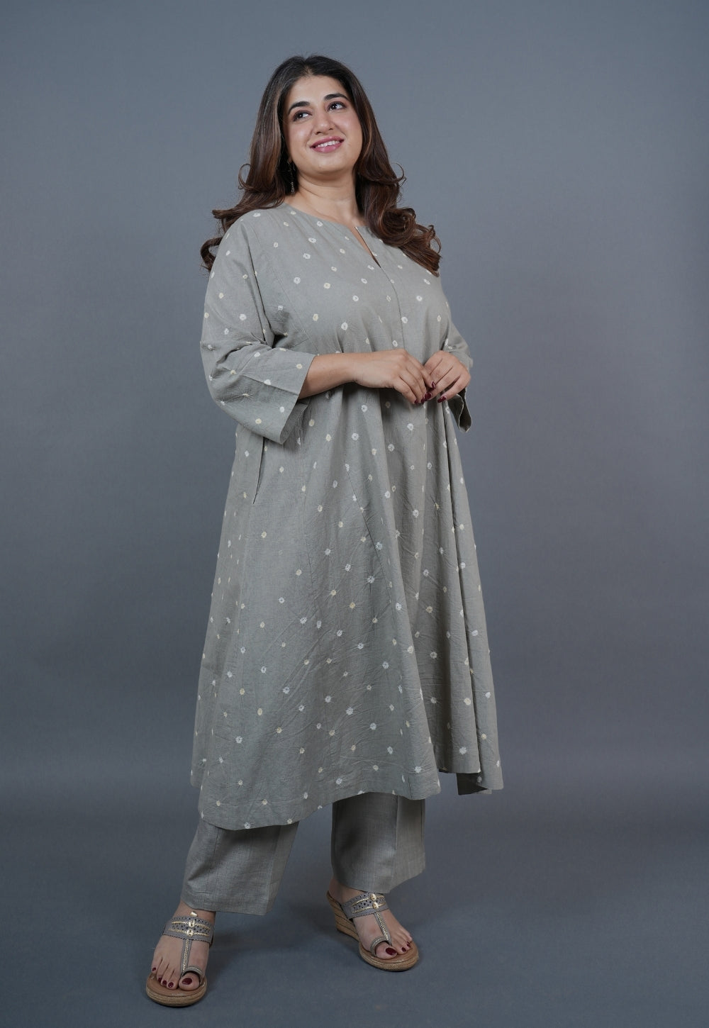 Atika Grey Bandhani Cotton Jhabbha Kali Kurta with Embroidery
