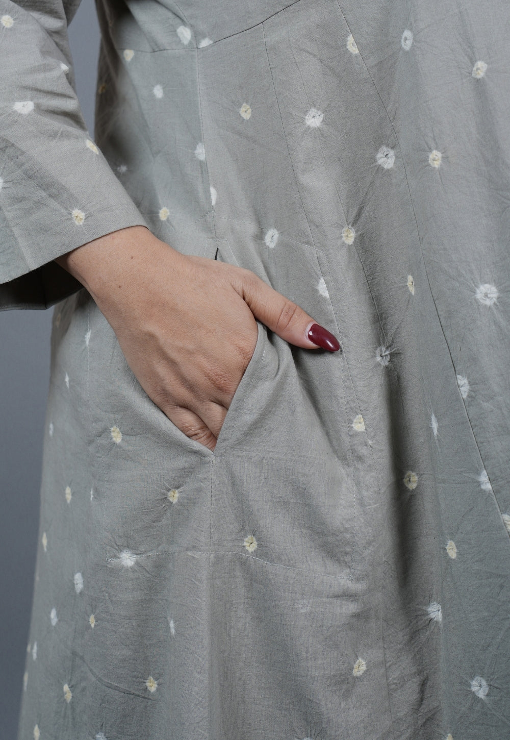 Atika Grey Bandhani Cotton Jhabbha Kali Kurta with Embroidery