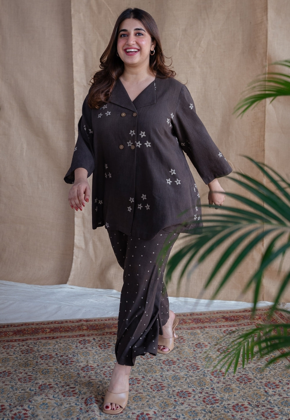 Samita Charcoal Straight Dabu Slub Cotton Co-Ord Set (Set of 2)