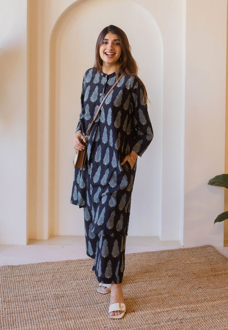 Ayaat Black Ajrakh Cotton Anti-Fit Kurta