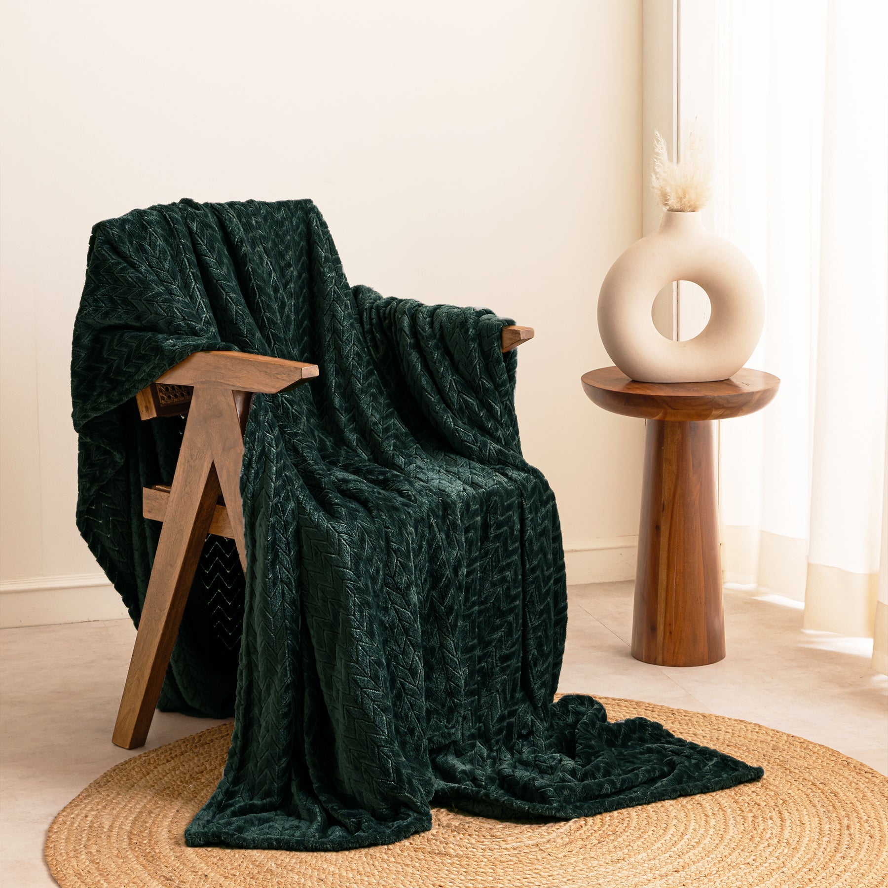 Fort Mellow - Wave Plush Blanket (Emerald Green)-1